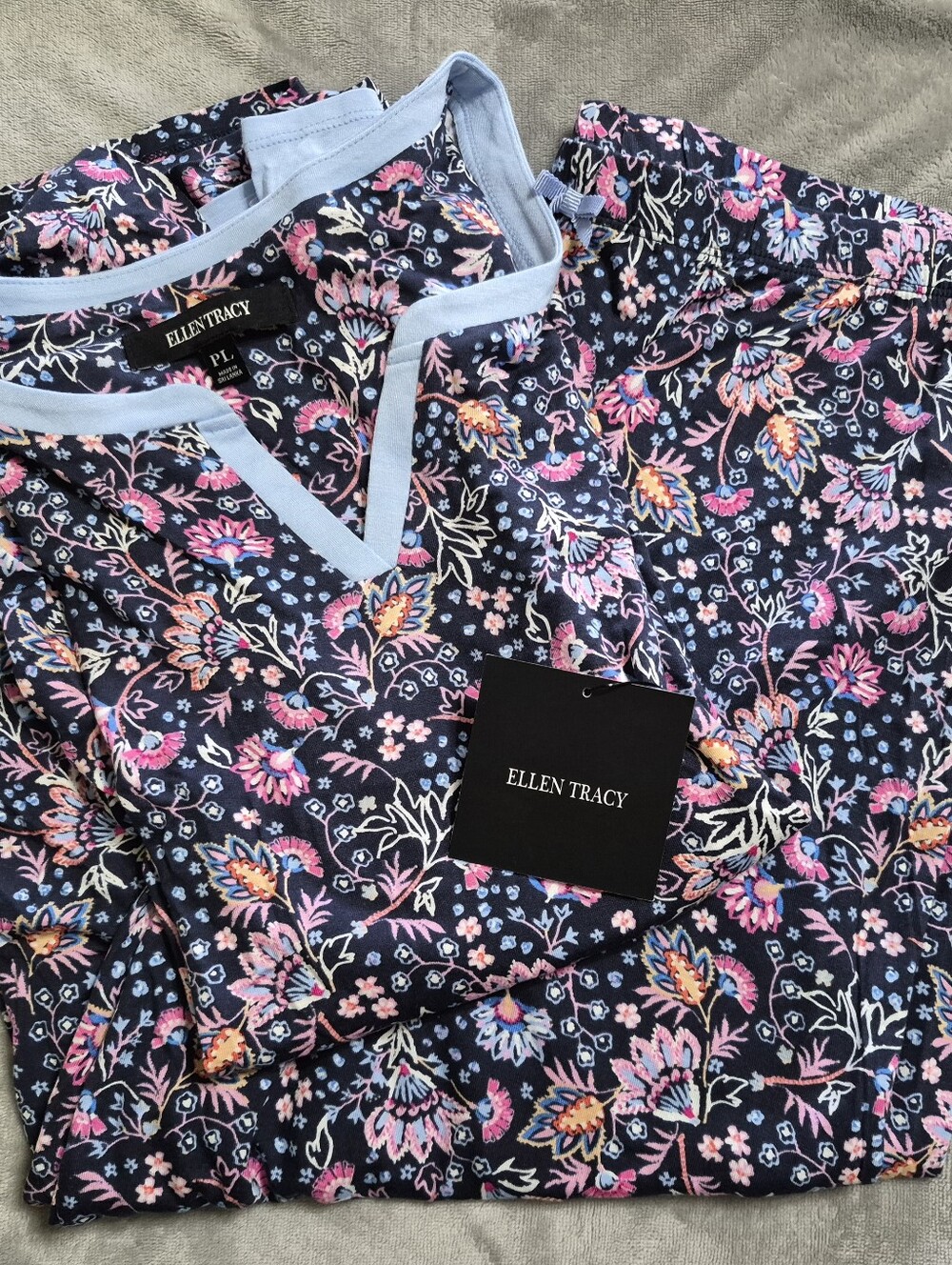 NWT Ellen Tracy Women's Short Sleeve 2 Piece Pajama Set Size Petite Large